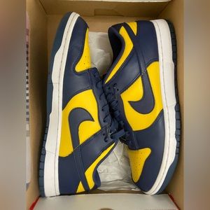 Used Nike Dunk Low Michigan Size 12.5